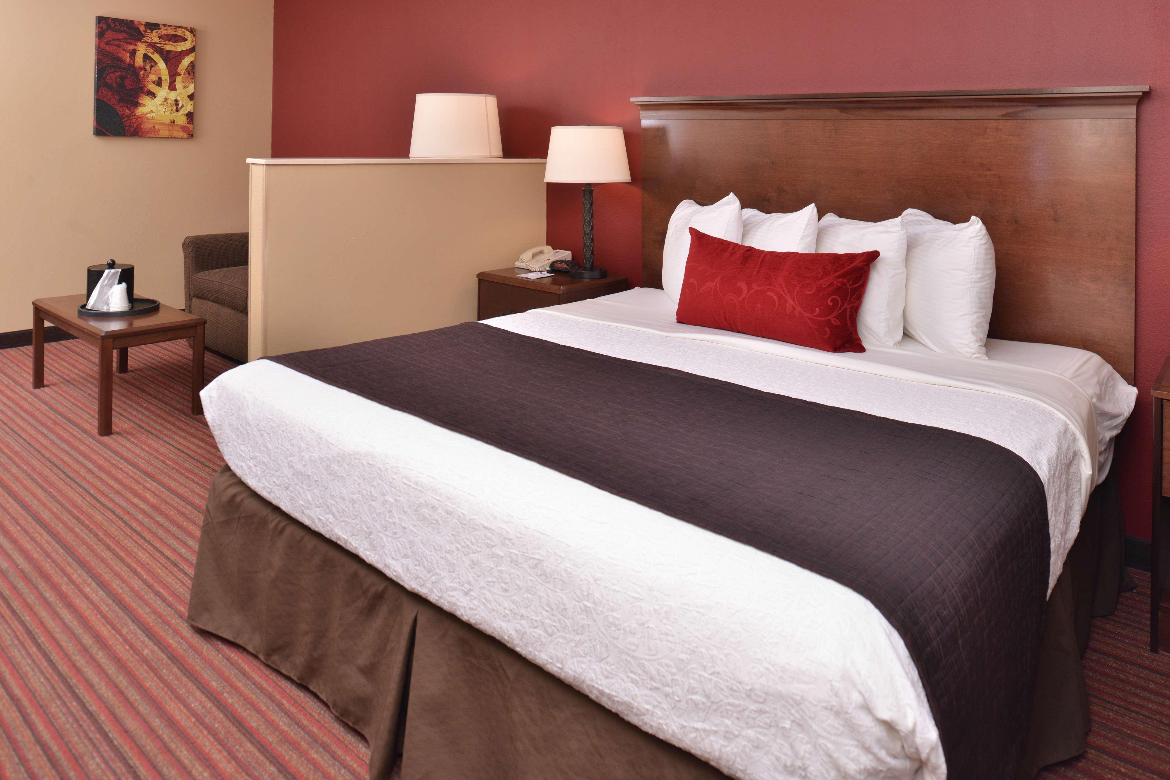 Best Western Plus La Fayette Hotel Et Spa Épinal Екстериор снимка