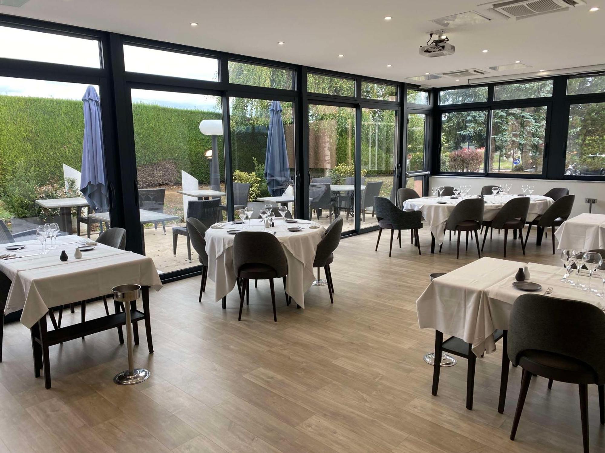 Best Western Plus La Fayette Hotel Et Spa Épinal Екстериор снимка