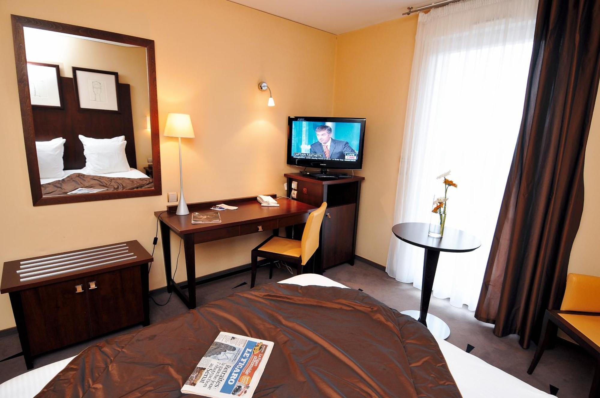 Best Western Plus La Fayette Hotel Et Spa Épinal Екстериор снимка