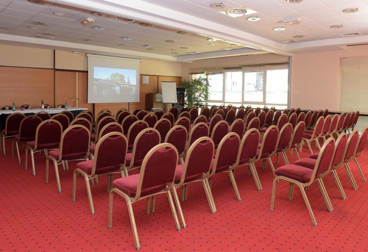 Best Western Plus La Fayette Hotel Et Spa Épinal Екстериор снимка